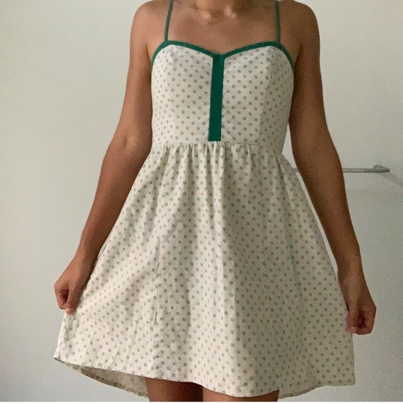 Urban Outfitters Cope Printed Linen mini dress size 8 preowned - Picture 9 of 9